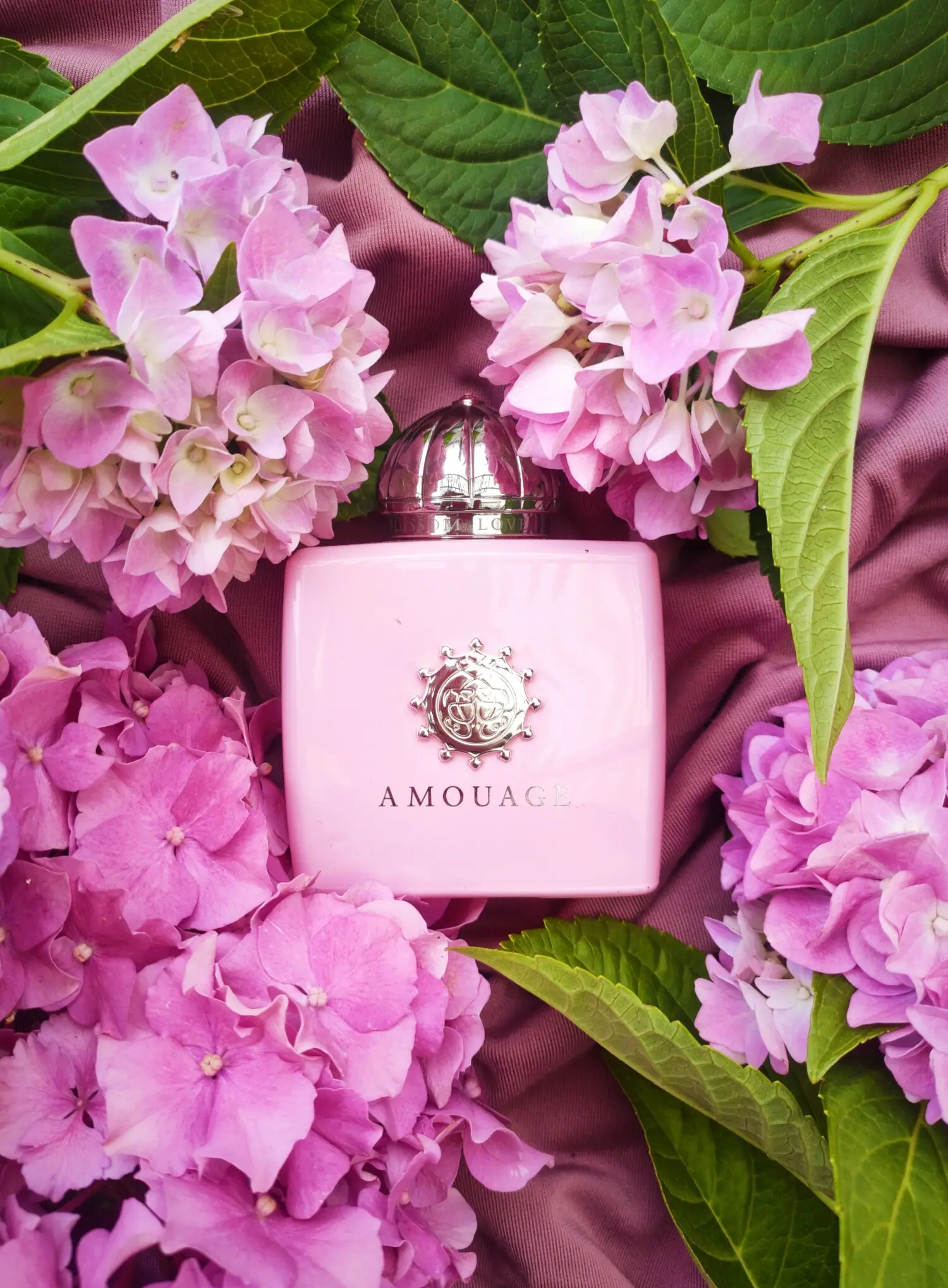 عطر ادکلن آمواج بلوسوم لاو | Amouage Blossom Love