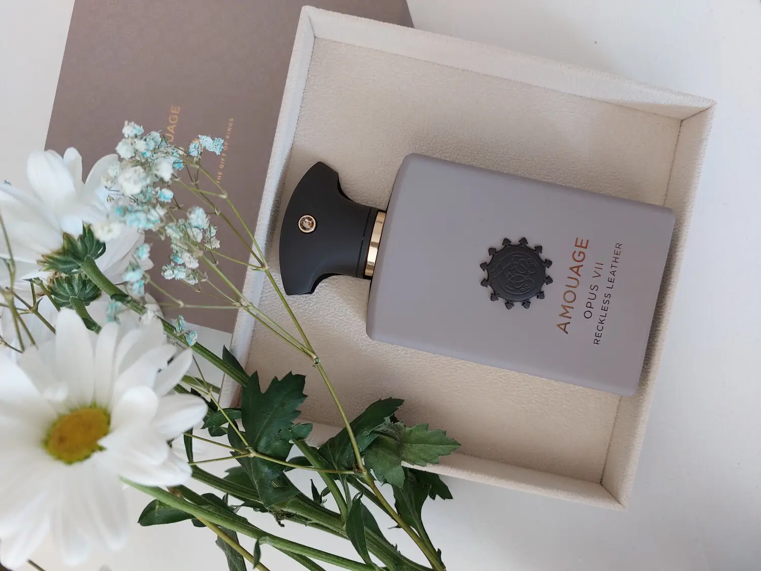 عطر ادکلن آمواج اوپوس هفت رکلس لدر | Amouage Opus VII Reckless Leather
