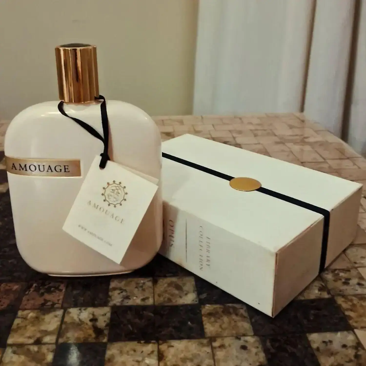 عطر ادکلن آمواج اوپوس هشت | Amouage The Library Collection Opus VIII
