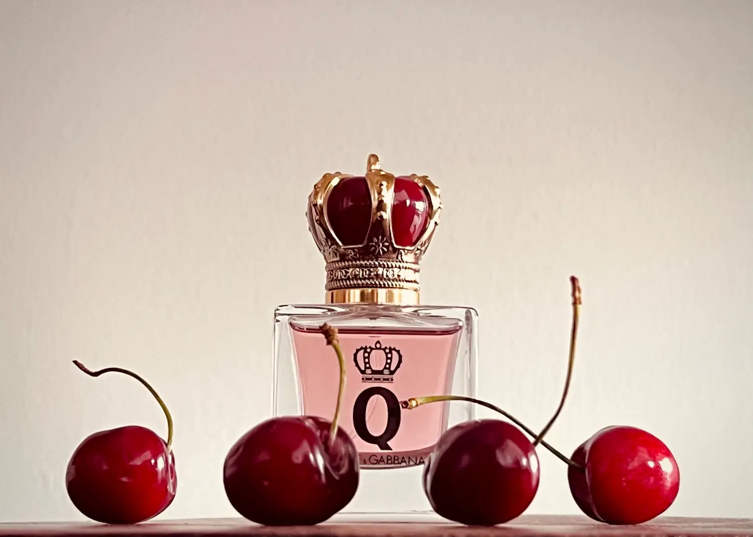 عطر ادکلن دولچه گابانا کیو (کویین) | Dolce & Gabbana Q