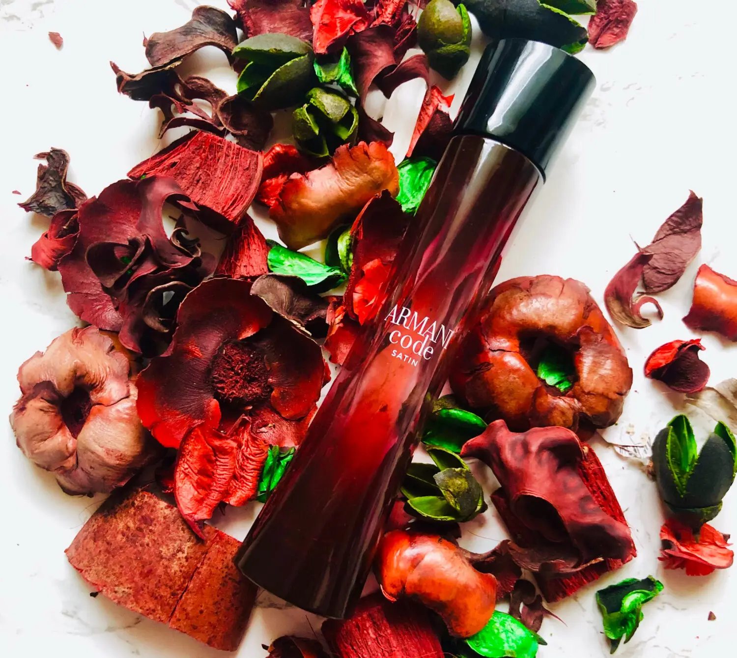 عطر ادکلن جورجیو آرمانی کد ساتین | Giorgio Armani Armani Code Satin
