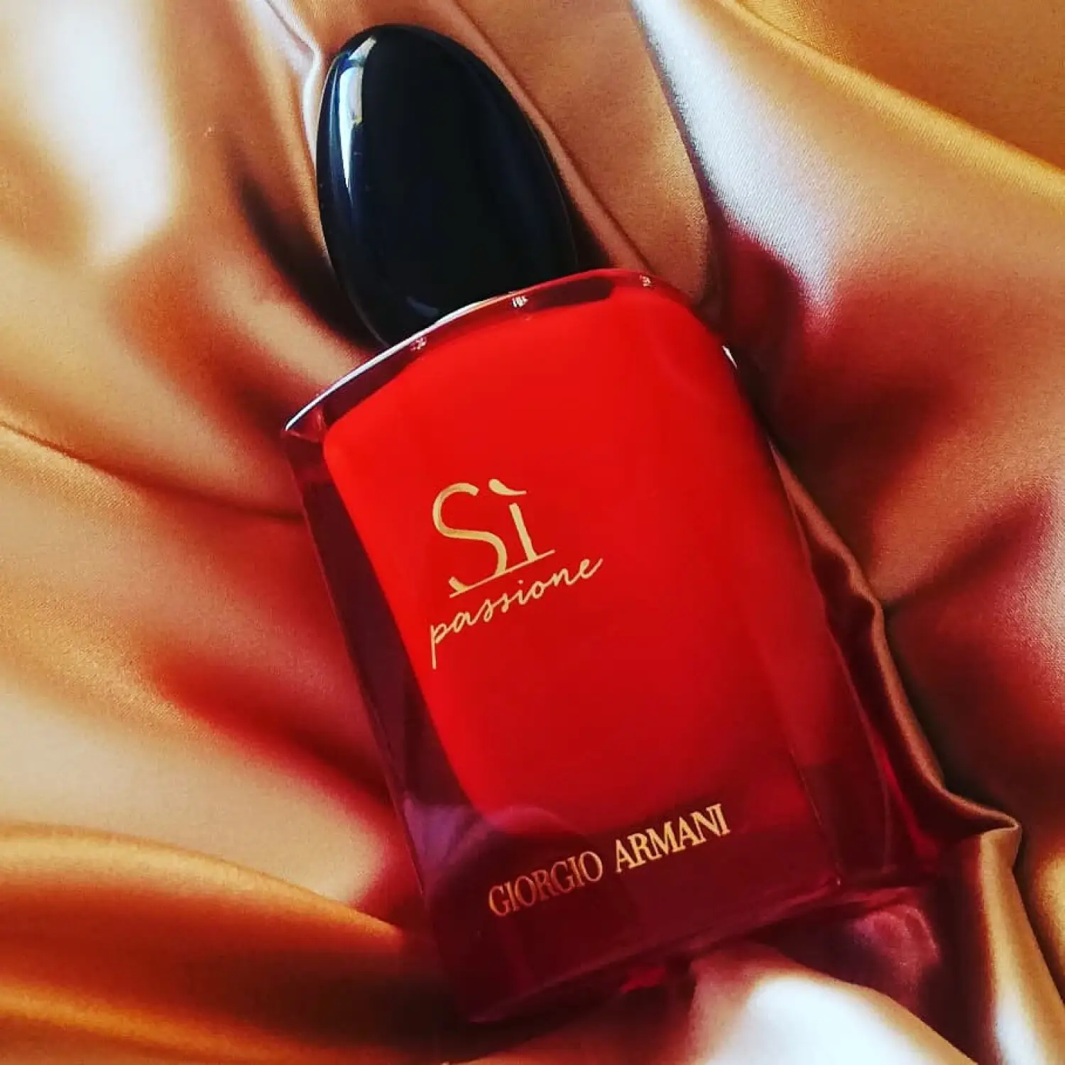 عطر ادکلن جورجیو آرمانی سی پشن اینتنس | Giorgio Armani Si Passione Intense 2024