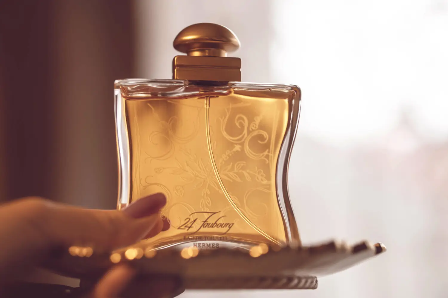 عطر ادکلن هرمس 24 فابورگ | Hermès 24 Faubourg