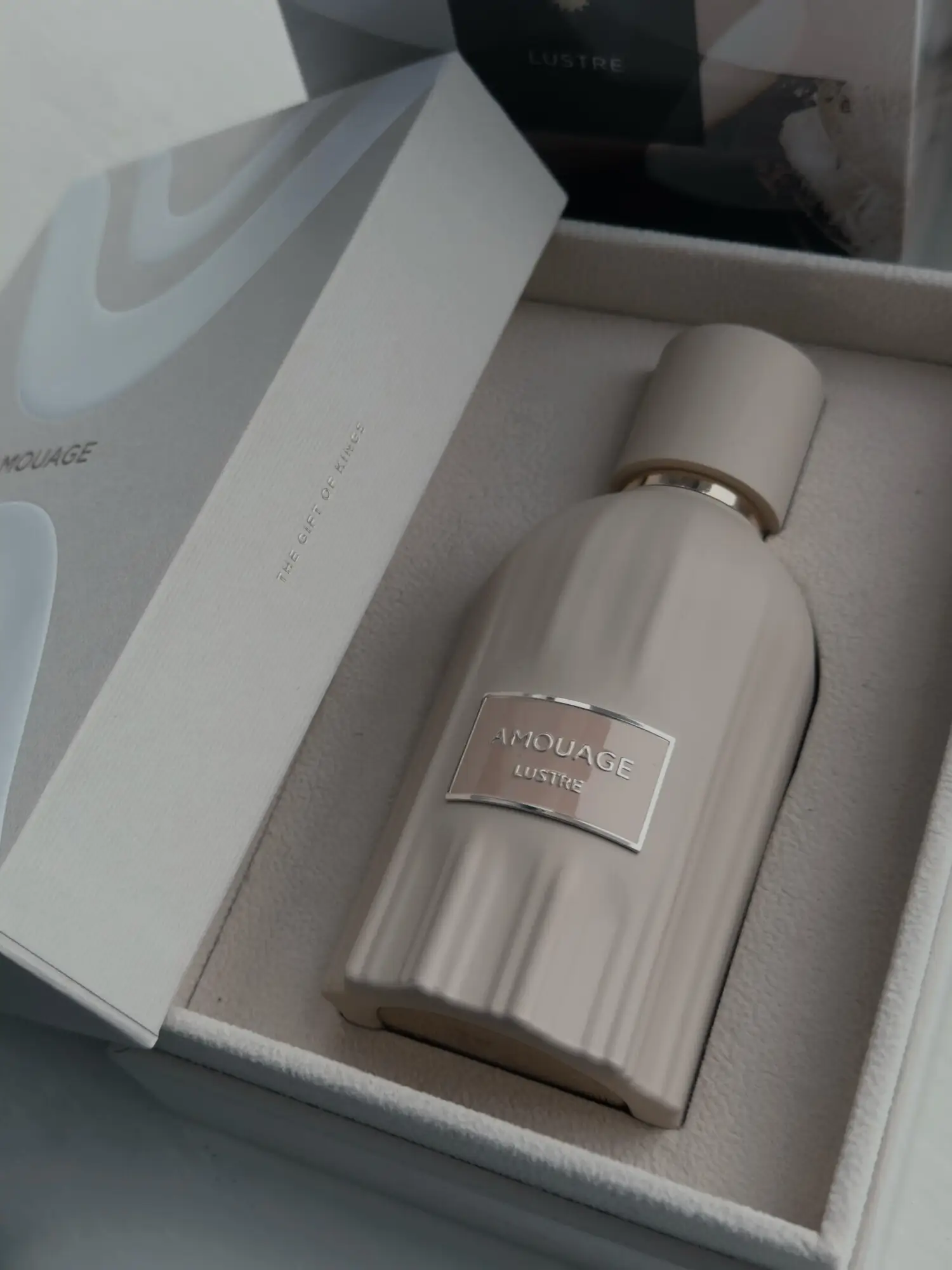 عطر ادکلن آمواج لاستر | Amouage Lustre