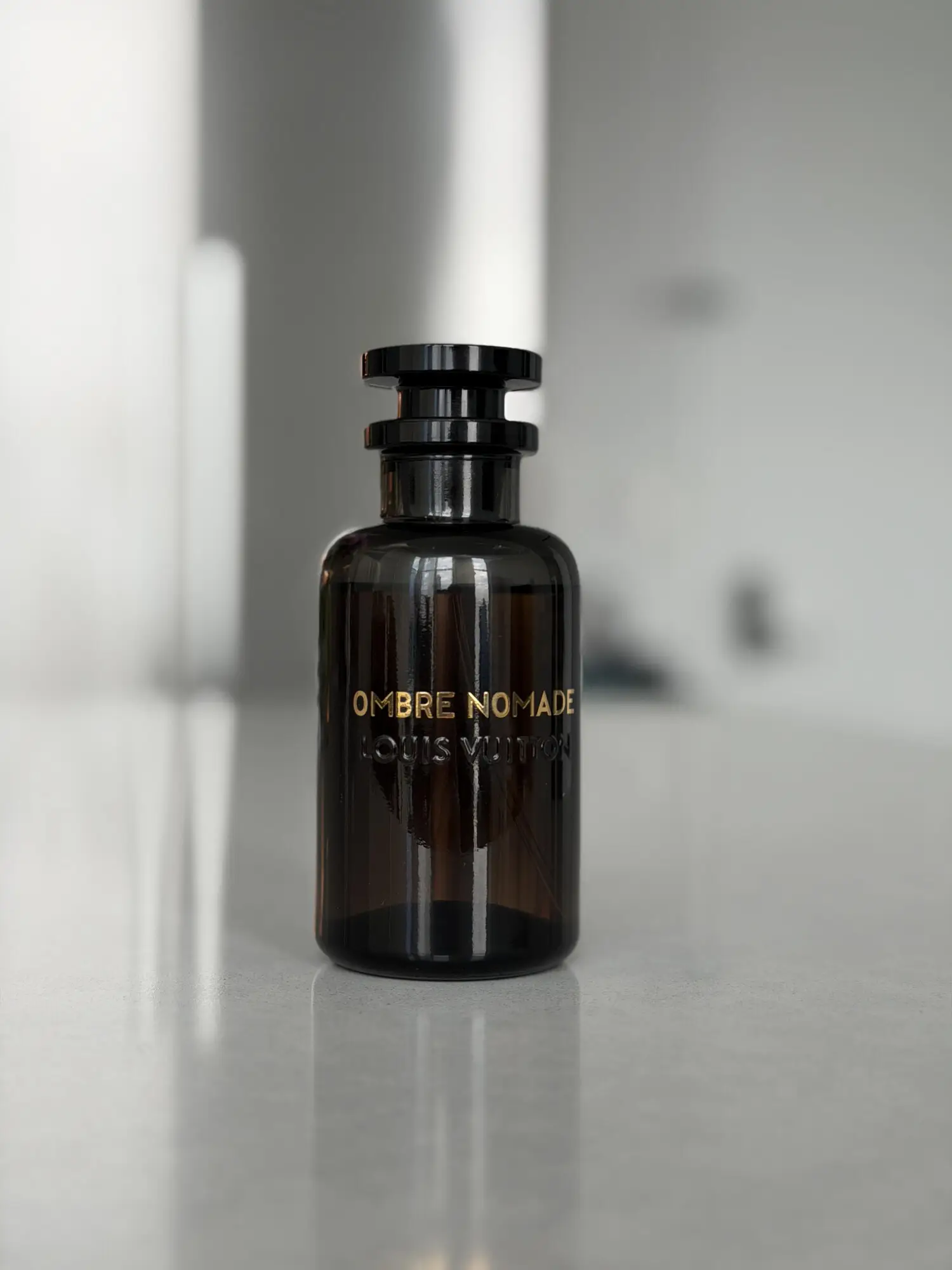 عطر ادکلن لویی ویتون آمبر نومد | Louis Vuitton Ombre Nomade