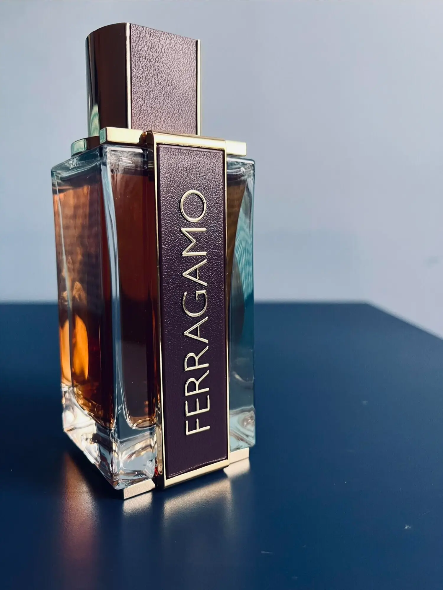 عطر ادکلن سالواتوره فراگامو اسپایسی لدر | Salvatore Ferragamo Ferragamo Spicy Leather