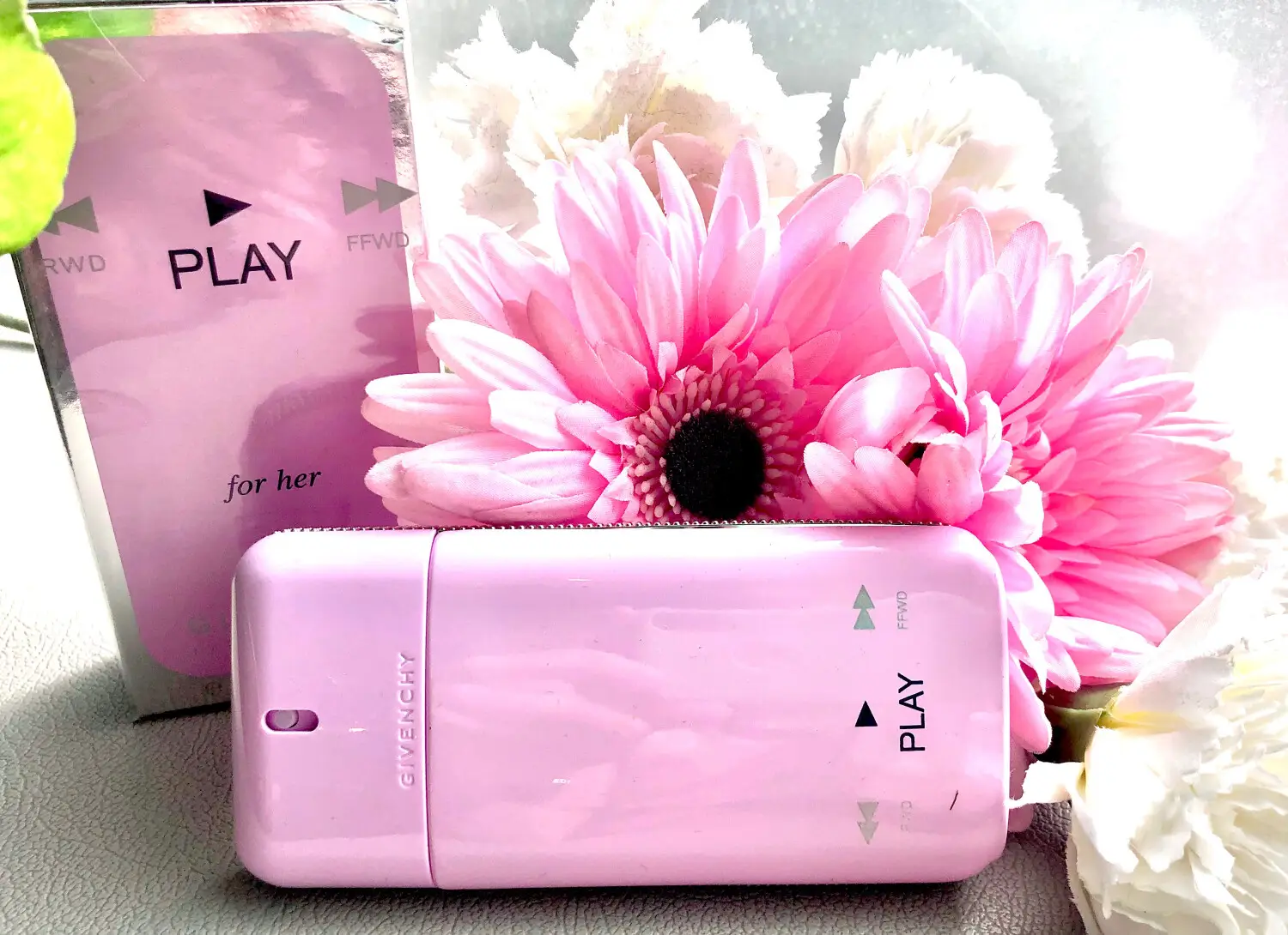 عطر ادکلن جیوانچی پلی فور هر | Givenchy Play For Her