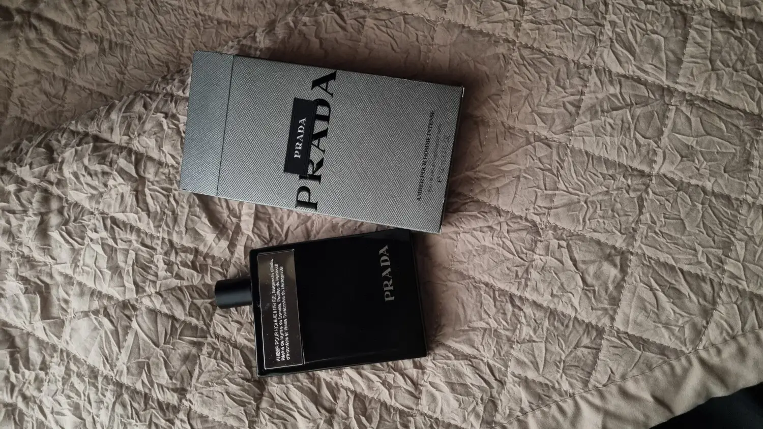 عطر ادکلن پرادا امبر پور هوم اینتنس | Prada Amber Pour Homme Intense