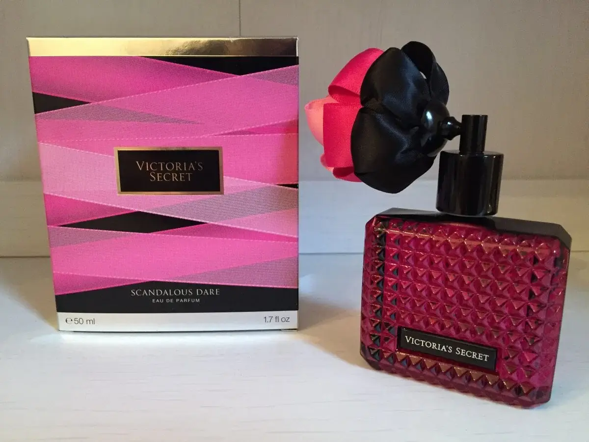 عطر ادکلن ویکتوریا سکرت اسکندلوس در | Victoria s Secret Scandalous Dare