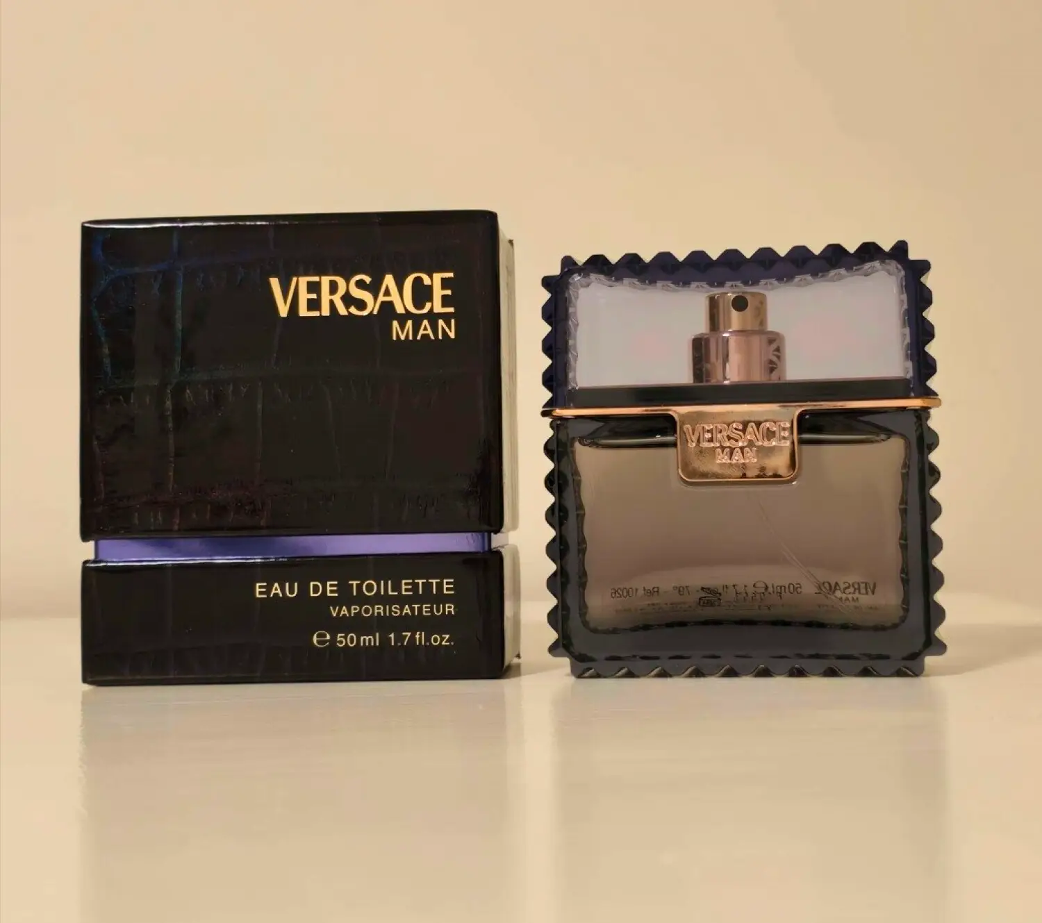 عطر ادکلن ورساچه من | Versace Versace Man