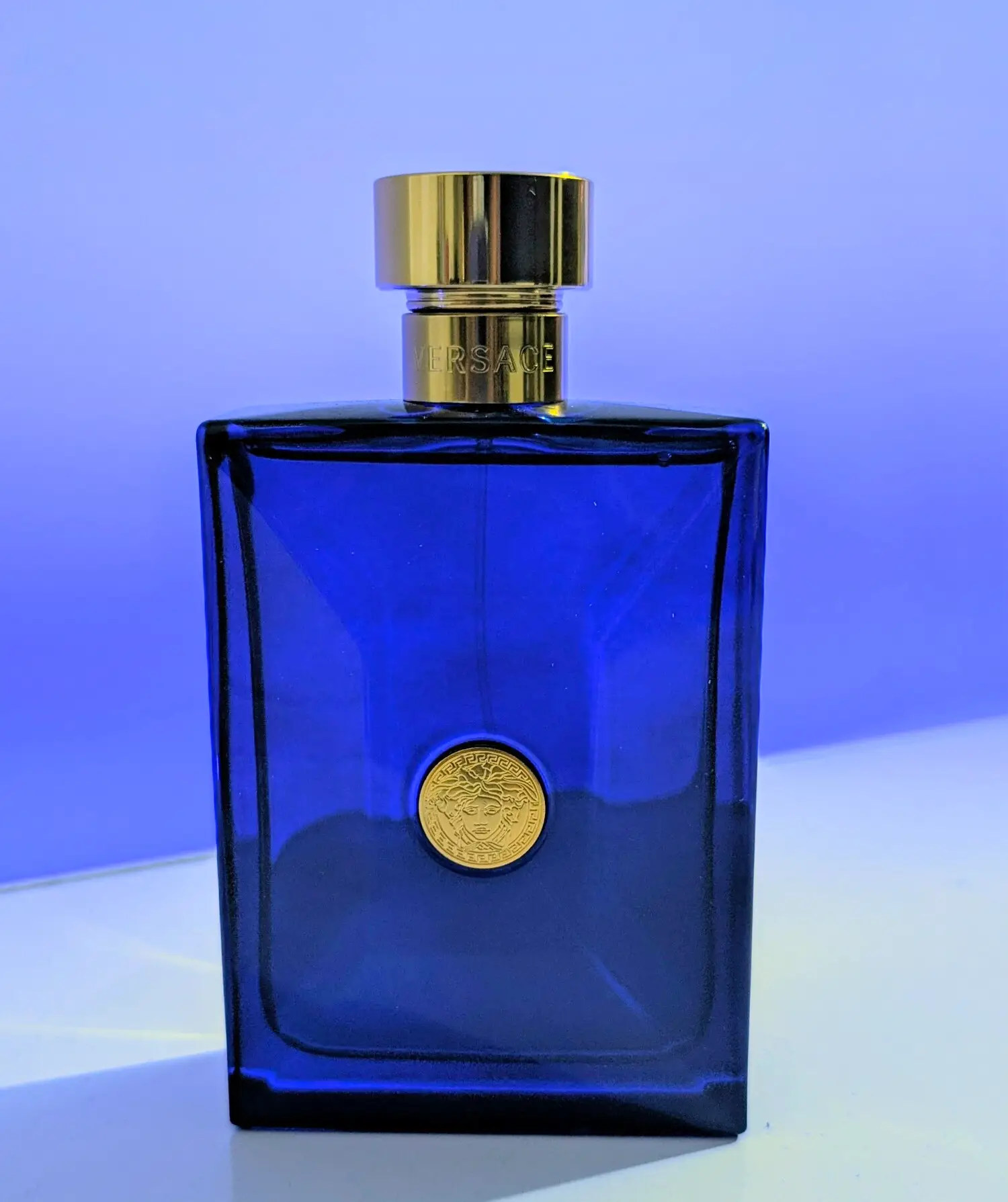 عطر ادکلن ورساچه دایلان بلو مردانه | Versace Versace Pour Homme Dylan Blue