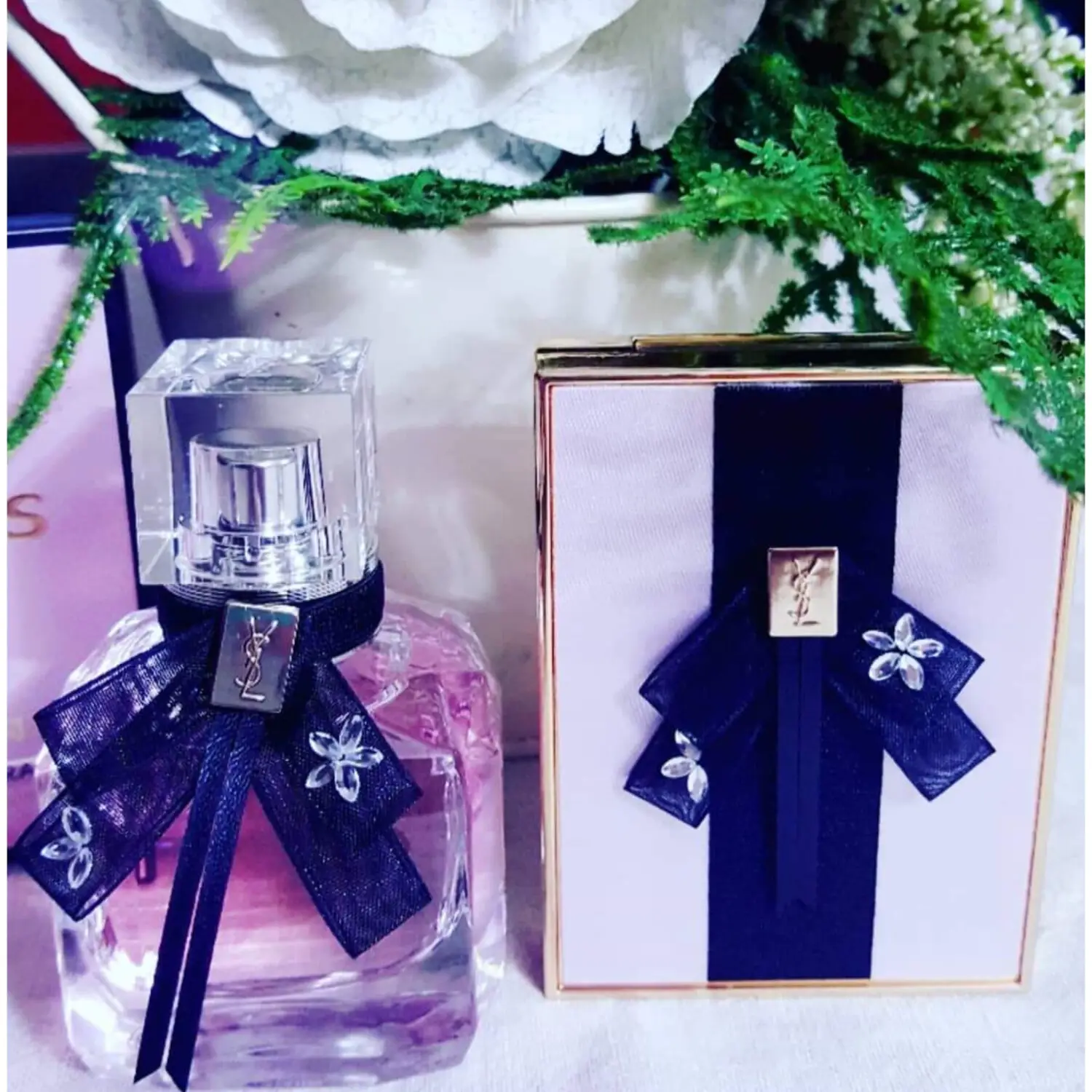 عطر ادکلن ایو سن لورن مون پاریس پارفوم فلورال | YSL Mon Paris Parfum Floral