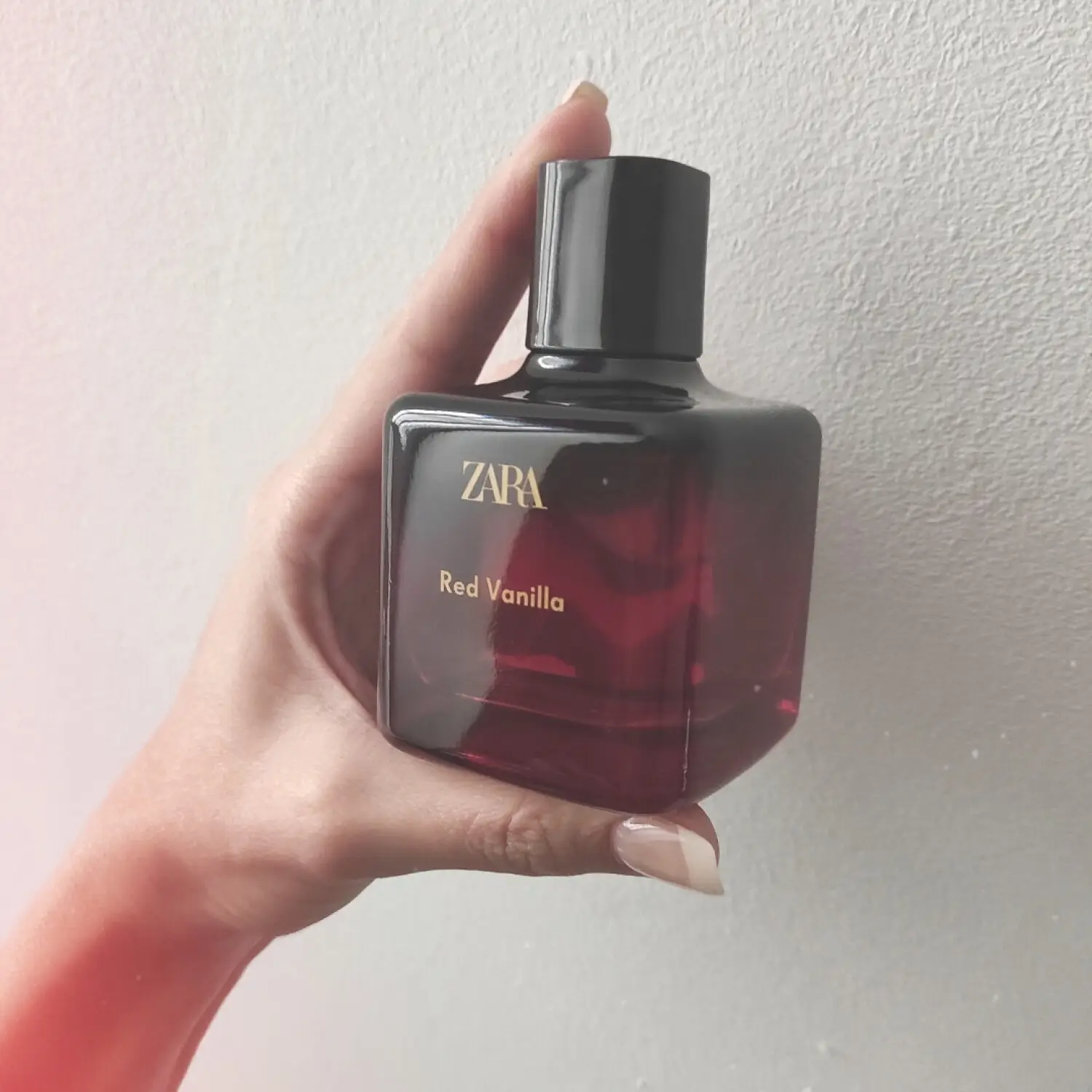 عطر ادکلن زارا رد وانیلا | Zara Red Vanilla