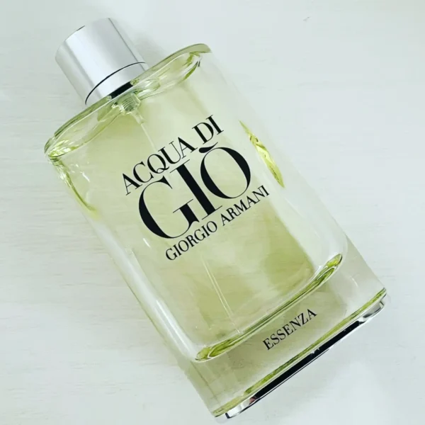 عطر ادکلن جورجیو آرمانی آکوا دی جیو اسنزا (جیو نقره ای) | Giorgio Armani Acqua di Gio Essenza
