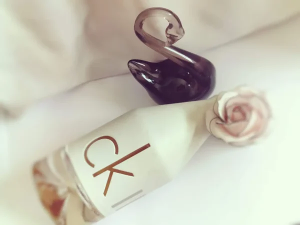 عطر ادکلن کلوین کلین(سی کی) این تو یو زنانه | Calvin Klein CK IN2U for Her