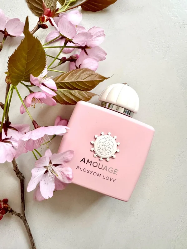 عطر ادکلن آمواج بلوسوم لاو | Amouage Blossom Love