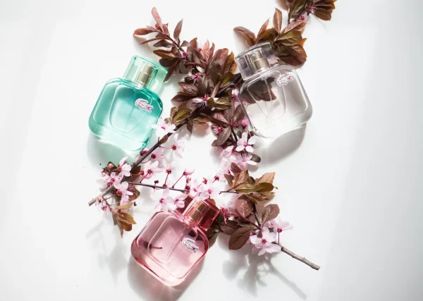 عطر ادکلن لاگوست او د لاگوست ال.12.12 پور اله الگنت | Lacoste Eau de Lacoste L.12.12 Pour Elle Elegant