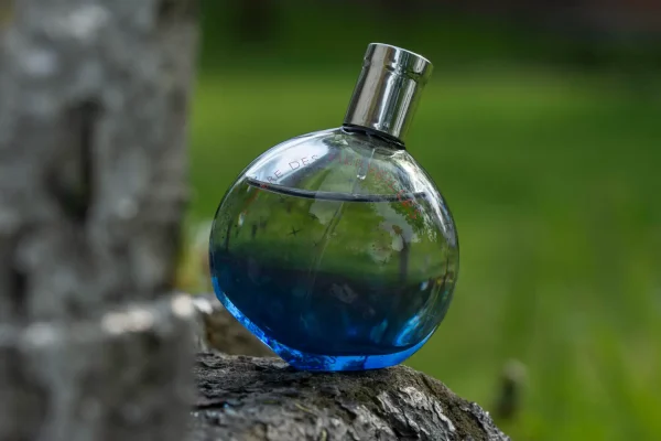 عطر ادکلن هرمس له امبر دس مرولیس | Hermès L’Ombre Des Merveilles
