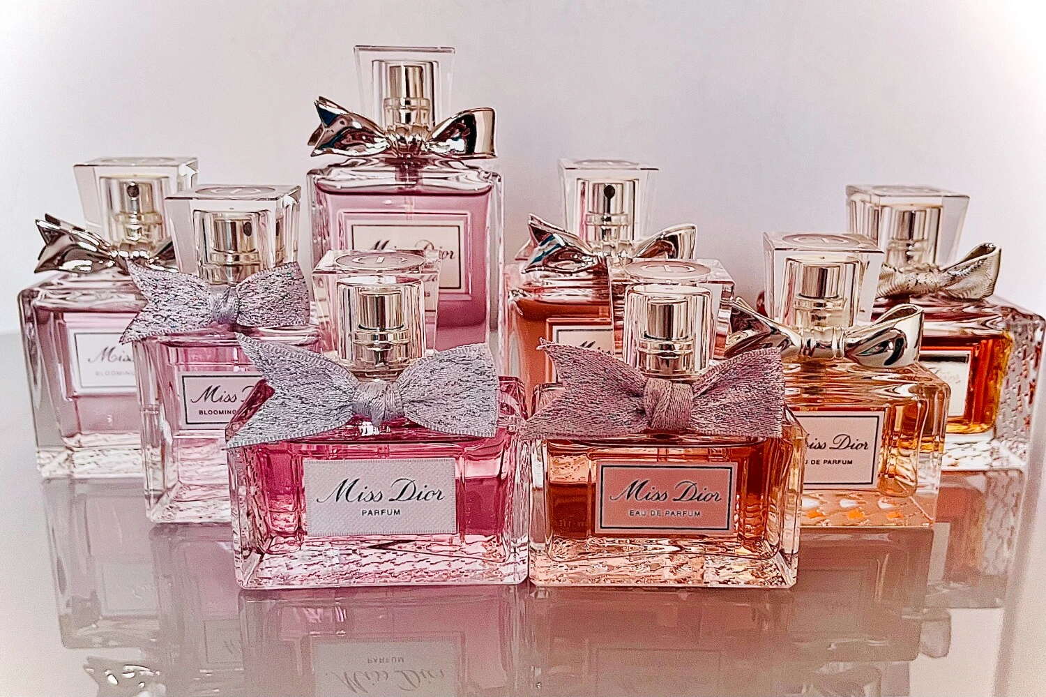 عطر ادکلن میس دیور بلومینگ بوکه صورتی | Miss Dior Blooming Bouquet