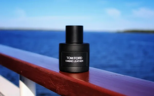 عطر ادکلن تام فورد امبر لدر | Tom Ford Ombre Leather 2018
