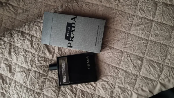 عطر ادکلن پرادا امبر پور هوم اینتنس | Prada Amber Pour Homme Intense