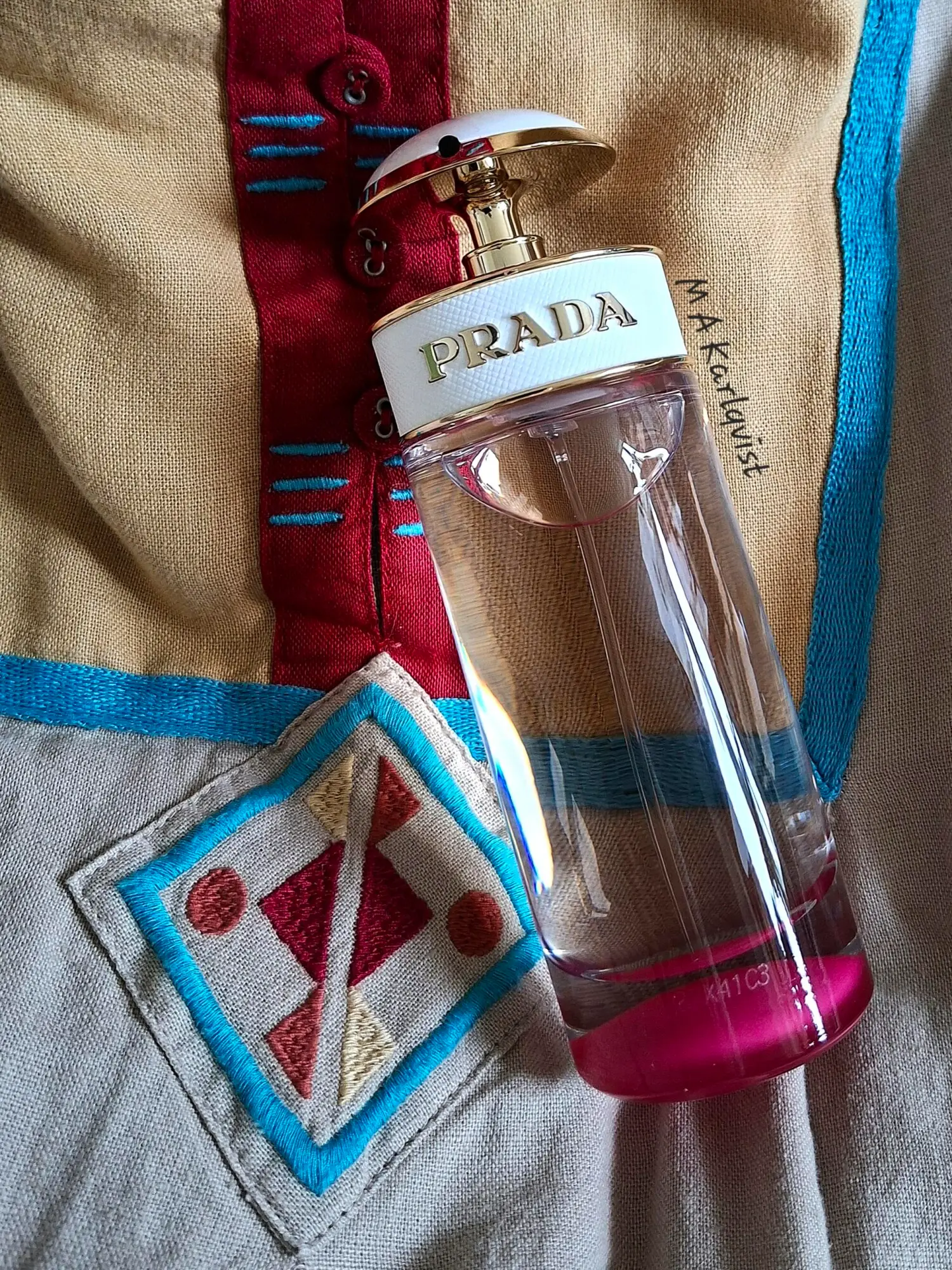 عطر ادکلن پرادا کندی کیس | Prada Candy Kiss