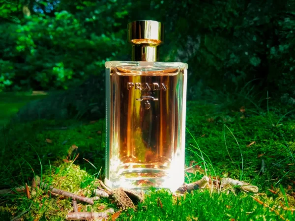 عطر ادکلن پرادا پرادا لا فم | Prada Prada La Femme