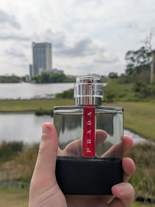 عطر ادکلن پرادا لونا روزا کربن | Prada Luna Rossa Carbon