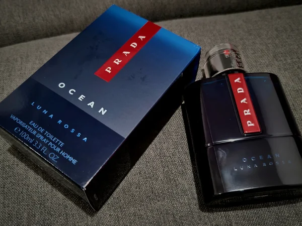 عطر ادکلن پرادا لونا روزا اوشن | Prada Luna Rossa Ocean