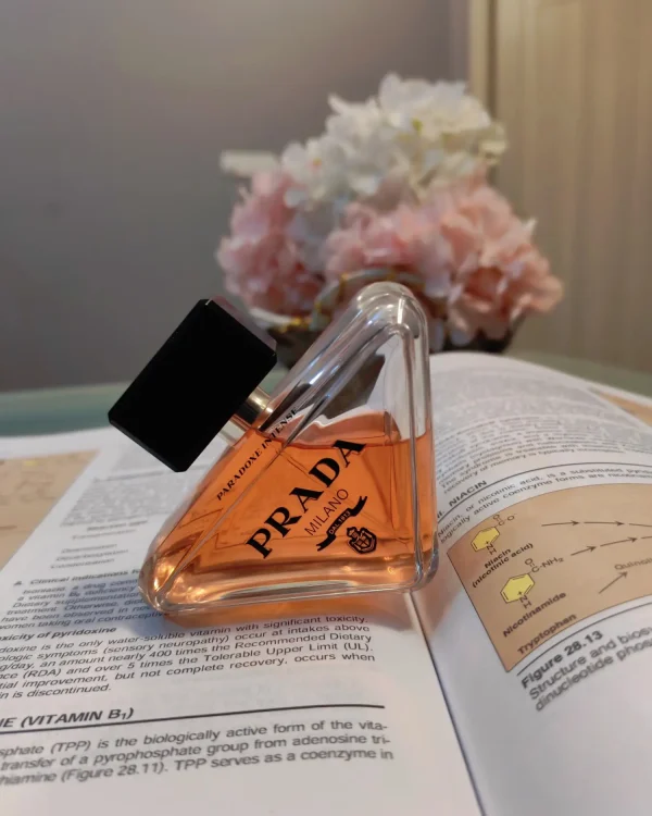 عطر ادکلن پرادا پارادوکس اینتنس | Prada Paradoxe Intense