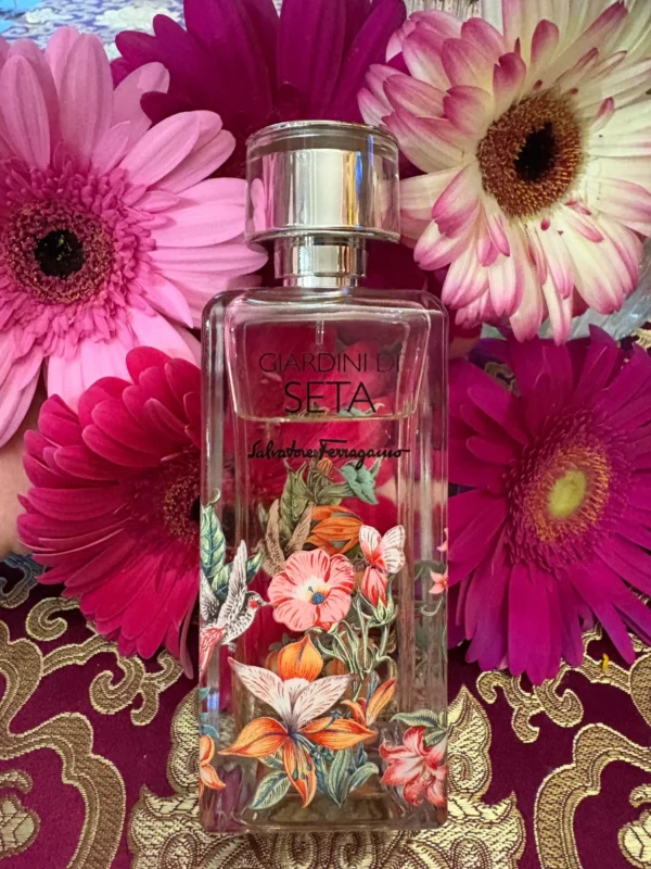 عطر ادکلن سالواتوره فراگامو جیاردینی دی ستا | Salvatore Ferragamo Giardini di Seta