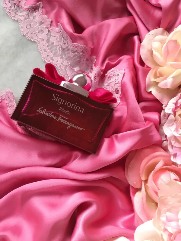 عطر ادکلن سالواتوره فراگامو سیگنورینا ریبل | Salvatore Ferragamo Signorina Ribelle