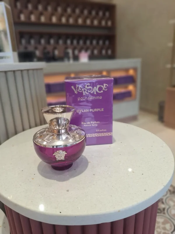 عطر ادکلن ورساچه دایلان پرپل زنانه | Versace Pour Femme Dylan Purple