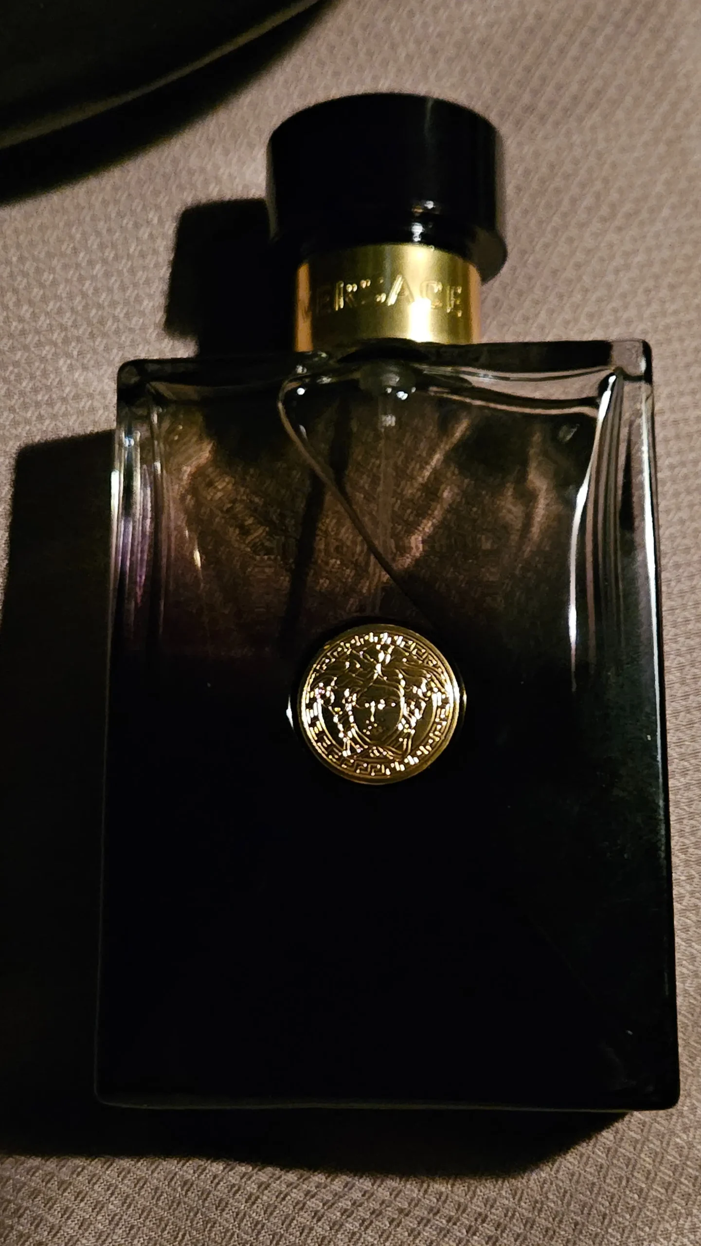 عطر ادکلن ورساچه پورهوم عود نویر | Versace Pour Homme Oud Noir