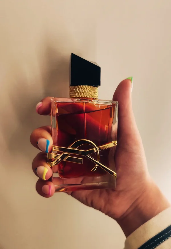 عطر ادکلن ایو سن لورن لیبره له پارفوم | YSL Libre Le Parfum