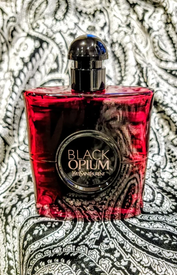 عطر ادکلن ایو سن لورن بلک اوپیوم اور رد | Yves Saint Laurent Black Opium Over Red