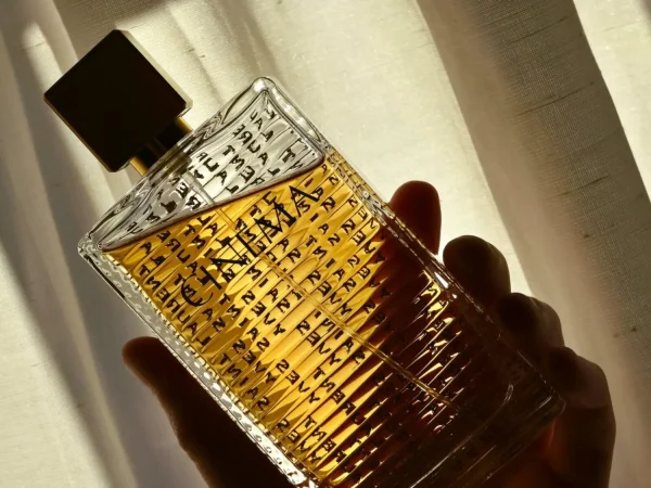 عطر ادکلن ایو سن لورن سینما | Yves Saint Laurent Cinema