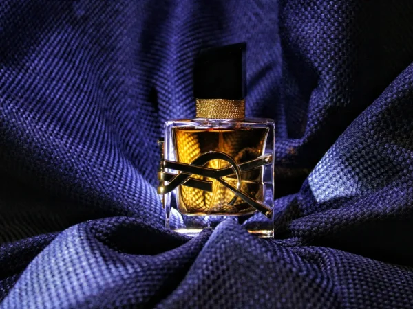 عطر ادکلن ایو سن لورن لیبر اینتنس | Yves Saint Laurent Libre Intense