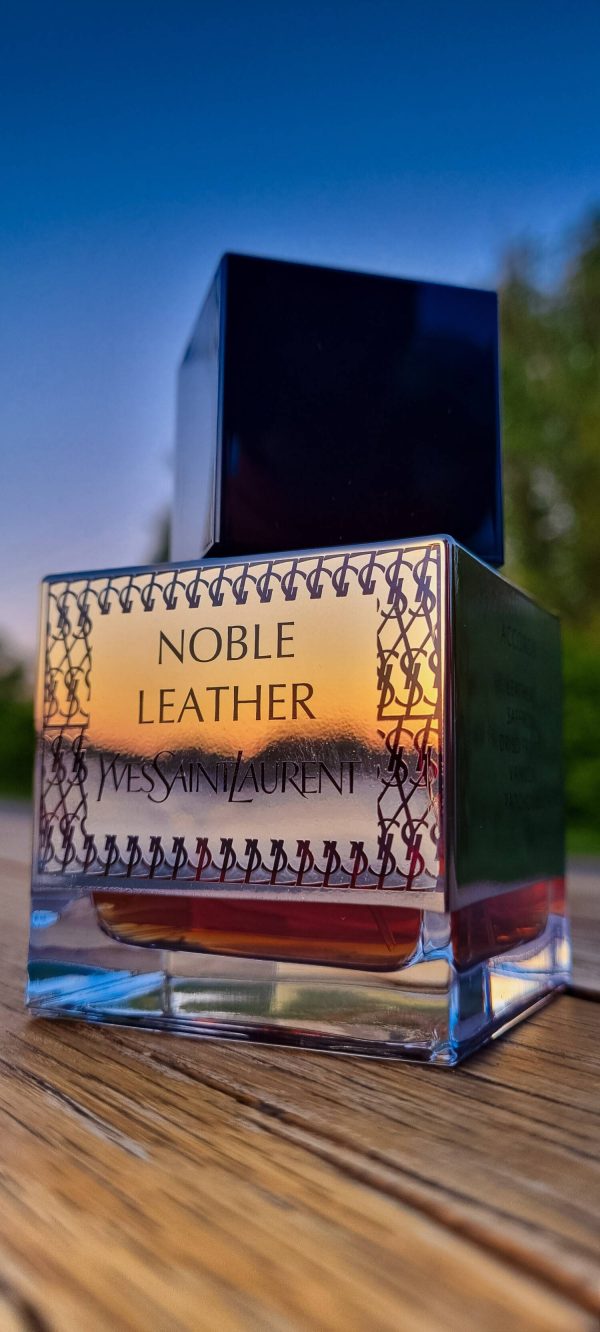 عطر ادکلن ایو سن لورن نوبل لدر | Yves Saint Laurent Noble Leather